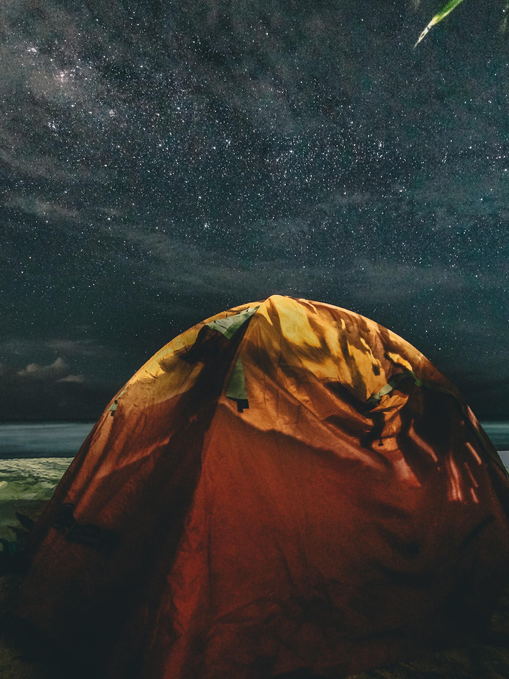 星空探索之旅，星云的充電需求與充電方式解析